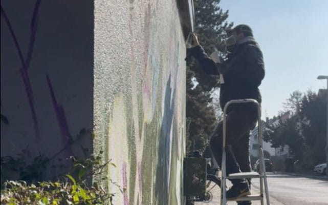 Aus Grau wird Kunst - Florian Trafostation